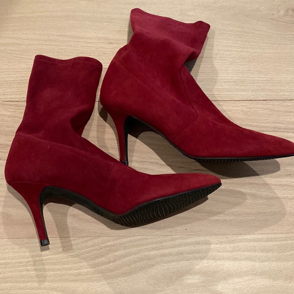 Stuart Weitzman Size 10